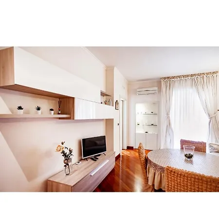 Dimora: A Casa Di Pier * Μπάρι