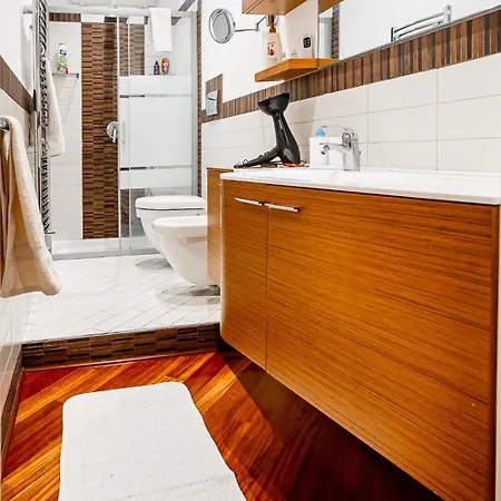 Dimora: A Casa Di Pier